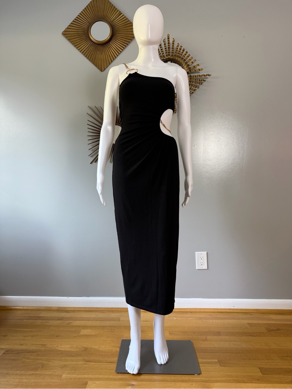 WeWoreWhat- Black Snake Chain One-Shoulder Dress with Side Cutout & Gold Ring